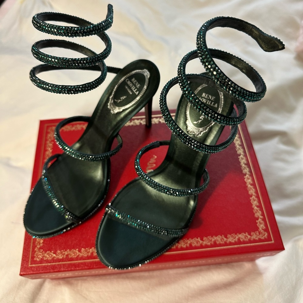 Brand new Rene Caovilla Cleo heels in green. Size 38.5